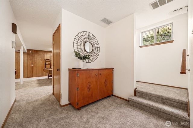 605 Louviers Avenue, Dupont, WA 98327