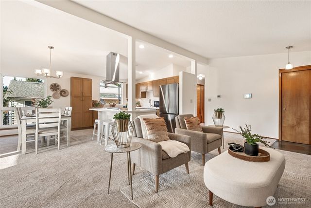 605 Louviers Avenue, Dupont, WA 98327