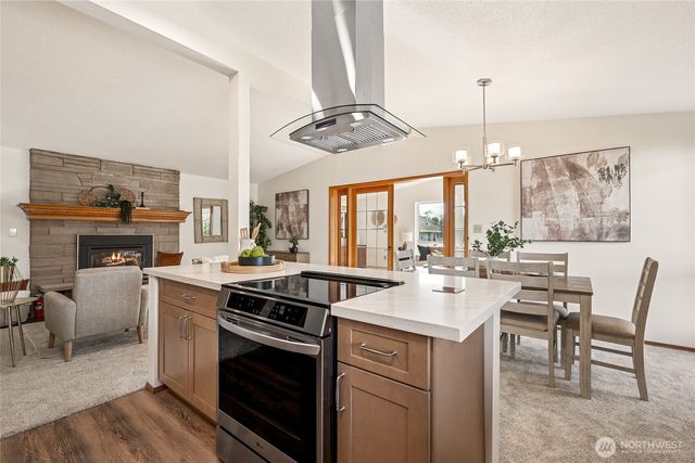 605 Louviers Avenue, Dupont, WA 98327