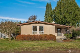 605 Louviers Avenue, Dupont, WA 98327