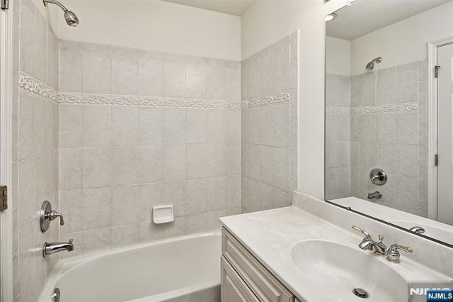 470 Buffalo Court, West New York, NJ 07093