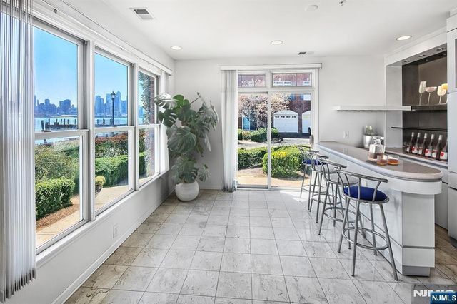 470 Buffalo Court, West New York, NJ 07093