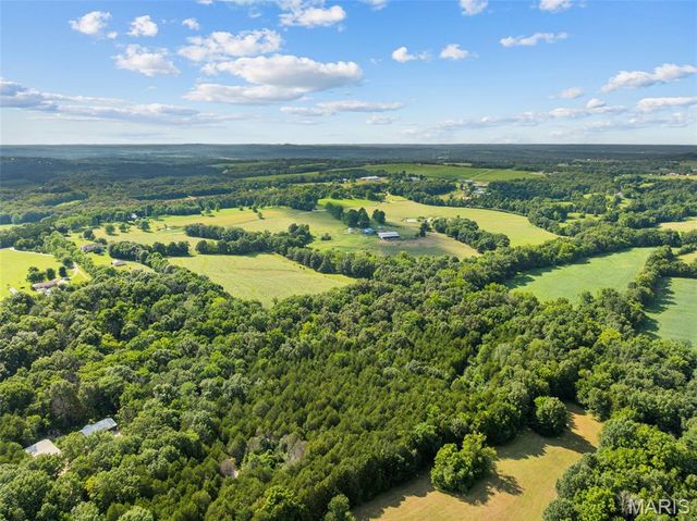 3810 Sunny Road, Washington, MO 63090