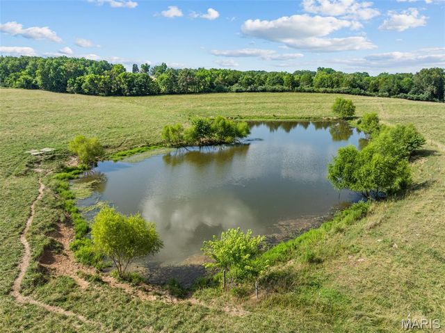 3810 Sunny Road, Washington, MO 63090