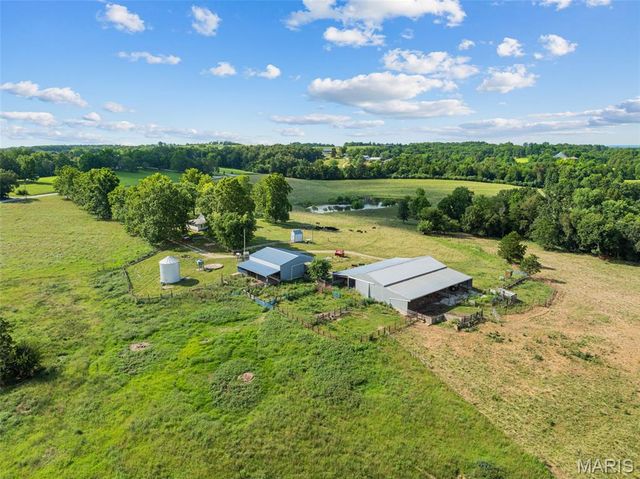 3810 Sunny Road, Washington, MO 63090