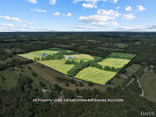 3810 Sunny Road, Washington, MO 63090
