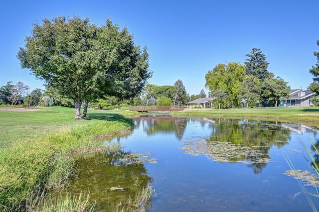 10886 St Moritz Cir, Stockton, CA 95209