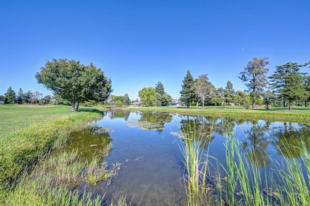 10886 St Moritz Cir, Stockton, CA 95209