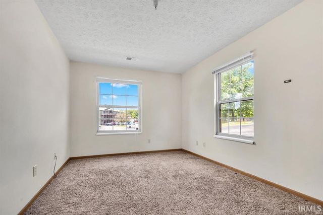 3230 E John Hinkle Place, Bloomington, IN 47408