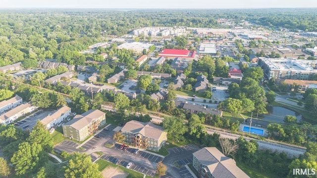 3230 E John Hinkle Place, Bloomington, IN 47408