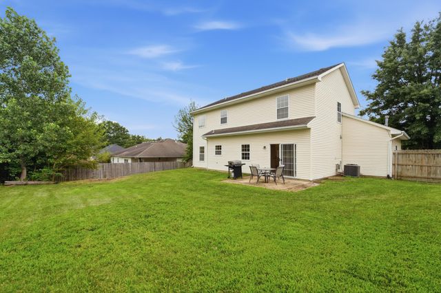 5905 KELSEY DR, Columbia, MO 65202