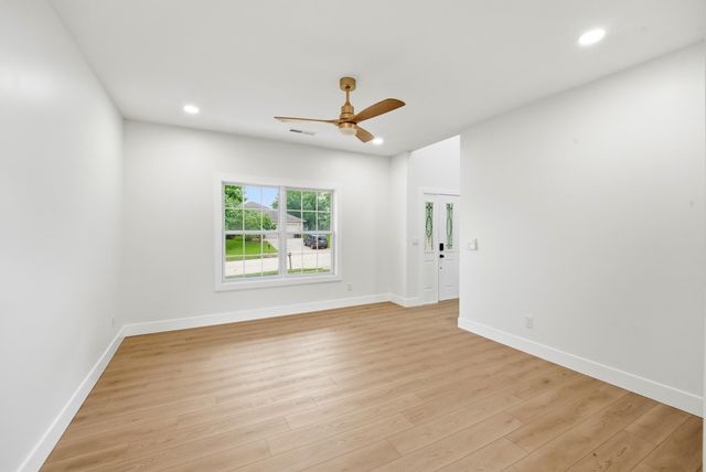 5905 KELSEY DR, Columbia, MO 65202