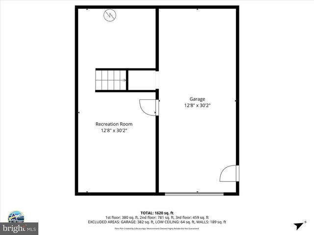15 HILLTOP STREET, Berkeley Springs, WV 25411