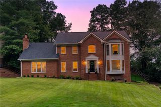 10310 Amberside Court, Roswell, GA 30076