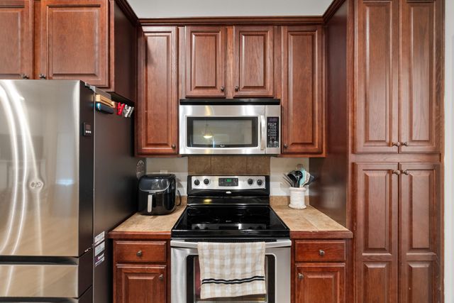 53 S Bridle Bend, Hattiesburg, MS 39402