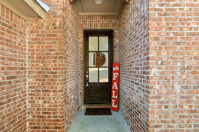 53 S Bridle Bend, Hattiesburg, MS 39402