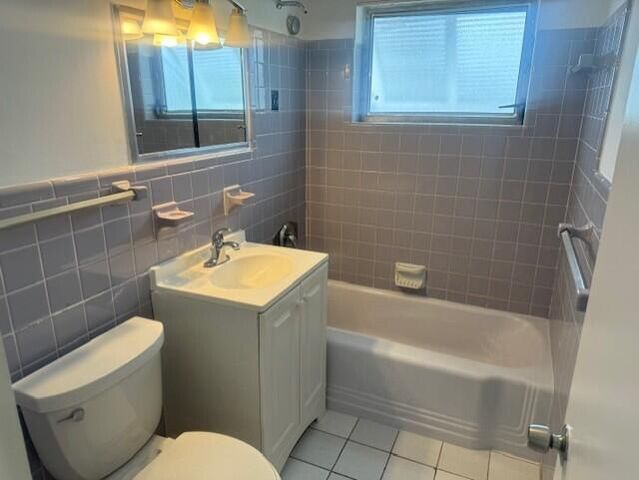 4802 N Flagler Drive 2, West Palm Beach, FL 33407