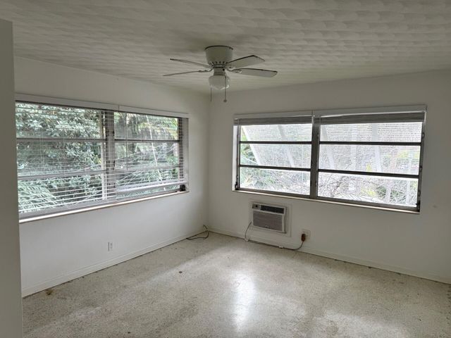 4802 N Flagler Drive 2, West Palm Beach, FL 33407