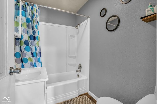 323 Cossell Drive, Indianapolis, IN 46224