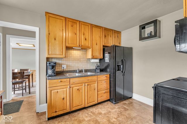 323 Cossell Drive, Indianapolis, IN 46224