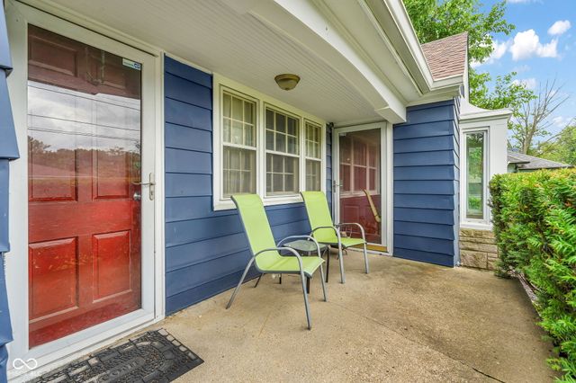 323 Cossell Drive, Indianapolis, IN 46224