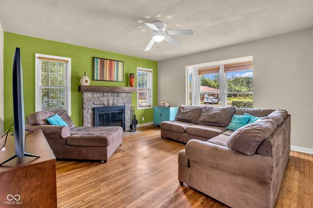 323 Cossell Drive, Indianapolis, IN 46224