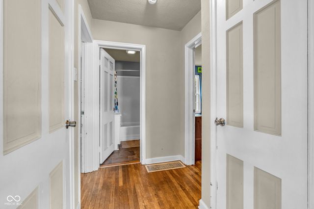 323 Cossell Drive, Indianapolis, IN 46224