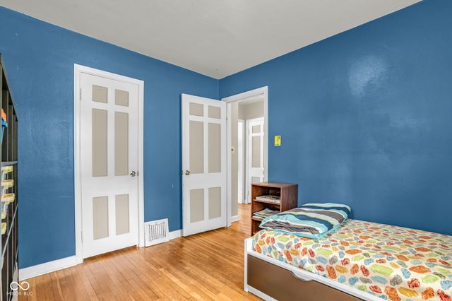 323 Cossell Drive, Indianapolis, IN 46224