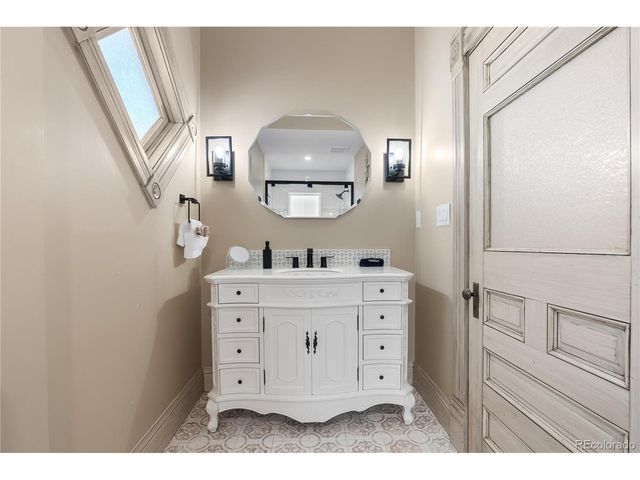 132 Hayden St, Cripple Creek, CO 80813