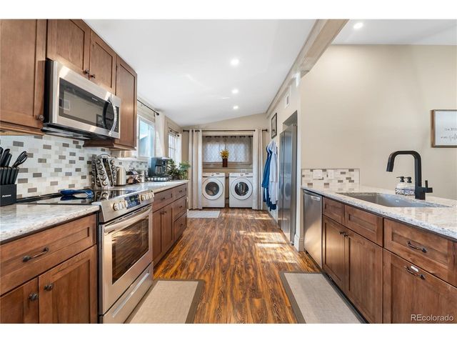132 Hayden St, Cripple Creek, CO 80813