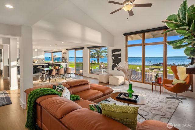 18505 Normandy Terrace SW, Normandy Park, WA 98166