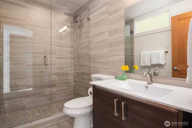 18505 Normandy Terrace SW, Normandy Park, WA 98166