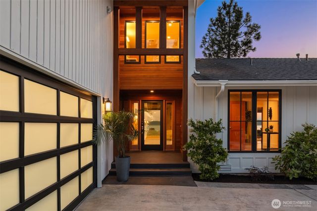 18505 Normandy Terrace SW, Normandy Park, WA 98166