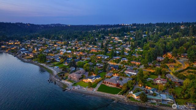 18505 Normandy Terrace SW, Normandy Park, WA 98166