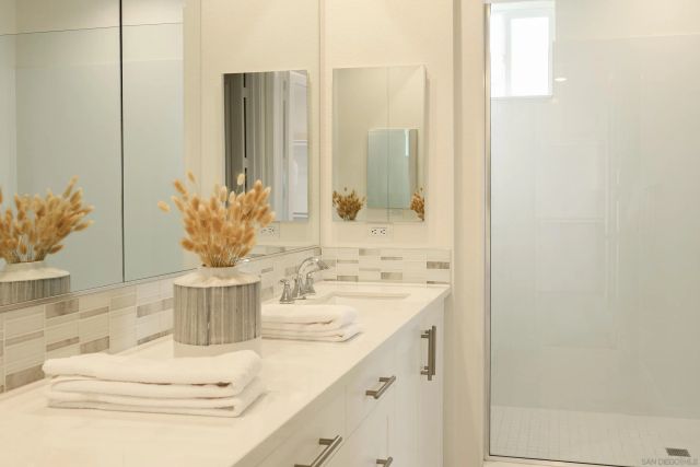 3269 Vestra Way, Carlsbad, CA 92010