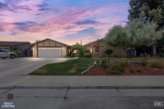 7109 School House Lane, Bakersfield, CA 93309