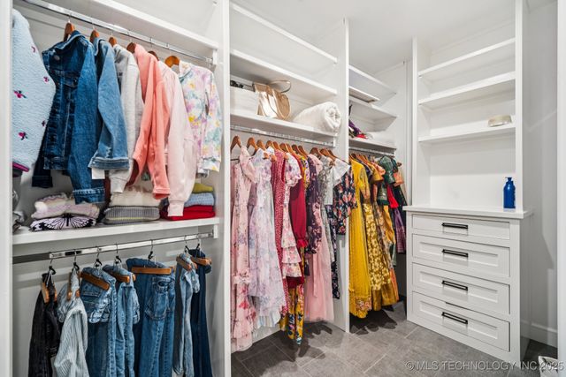 8401 S Desert Palm Avenue W, Broken Arrow, OK 74011