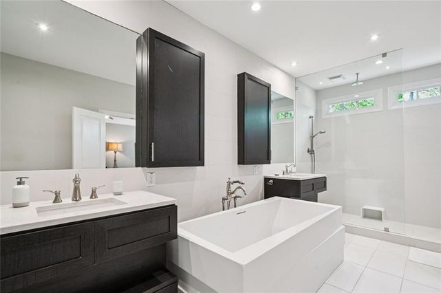 1274 Edmund Lane, Brookhaven, GA 30319