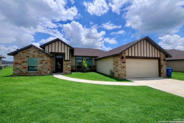 1729 Vista View, Pleasanton, TX 78064