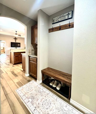 1729 Vista View, Pleasanton, TX 78064