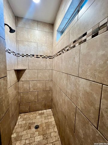 1729 Vista View, Pleasanton, TX 78064