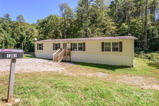 1361 Pleasant Grove Church Road, Hendersonville, NC 28739