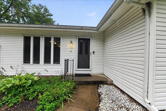 5 Yorktown Circle, Madison, WI 53711