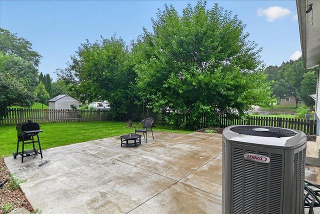 5 Yorktown Circle, Madison, WI 53711