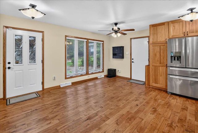 5 Yorktown Circle, Madison, WI 53711
