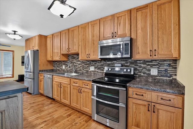 5 Yorktown Circle, Madison, WI 53711