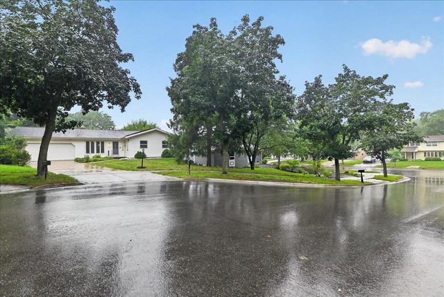 5 Yorktown Circle, Madison, WI 53711