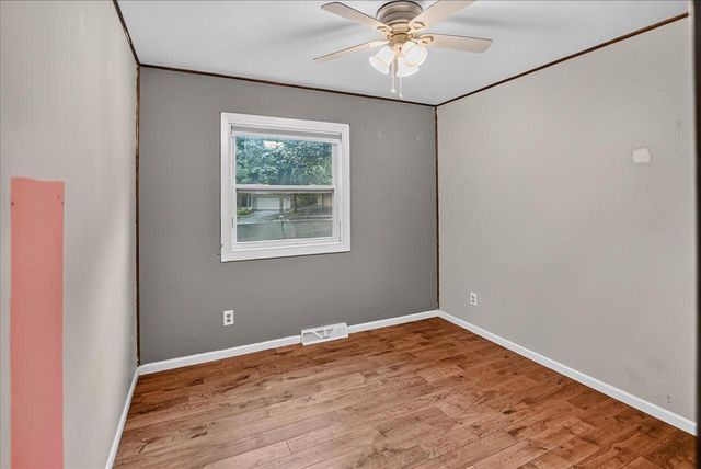 5 Yorktown Circle, Madison, WI 53711