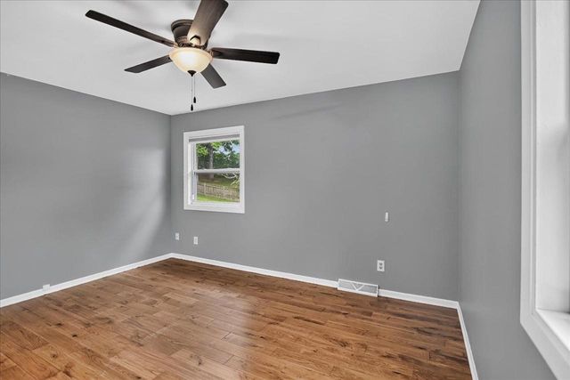 5 Yorktown Circle, Madison, WI 53711