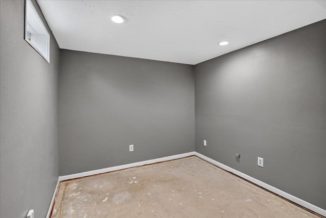 5 Yorktown Circle, Madison, WI 53711
